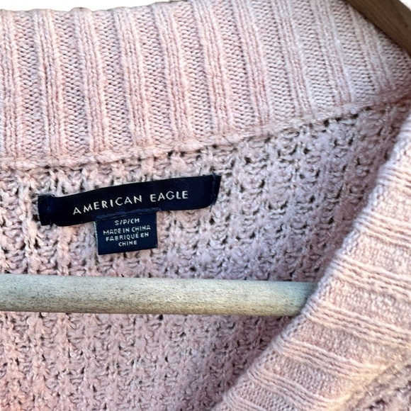 American Eagle women's oversized size small blush pink crew knit sweater - Picture 3 of 3